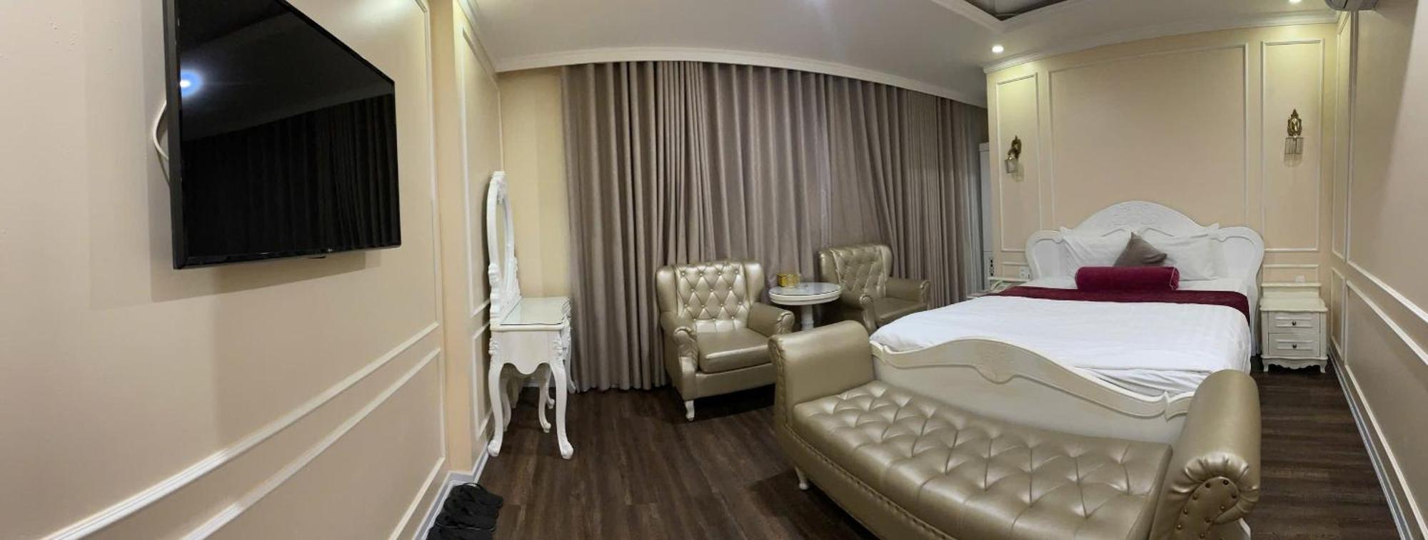 Khai Hung Hotel Binh Chanh 호치민 외부 사진